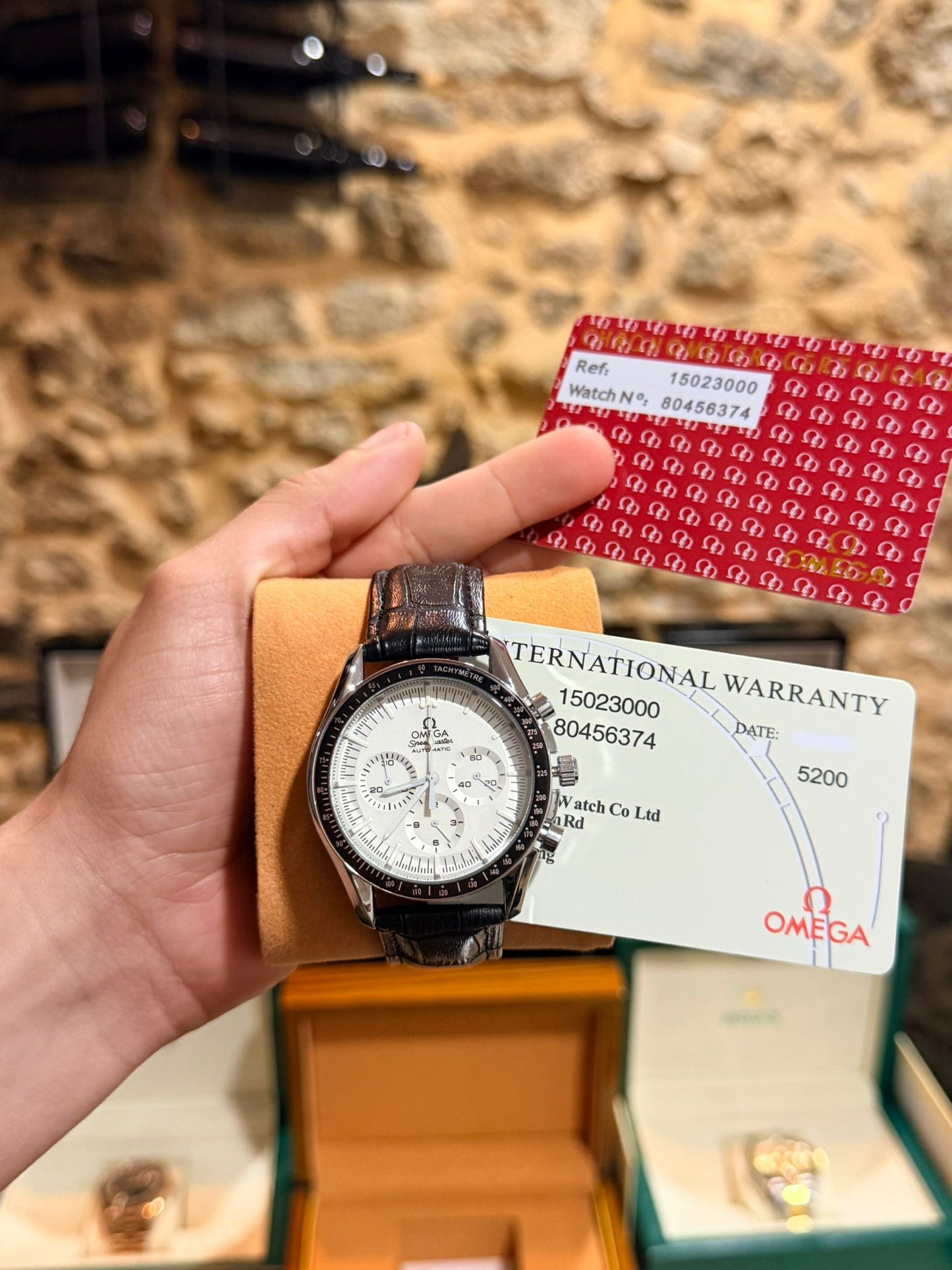 Omega Speedmaster Moonwatch Professional